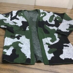 21 Main Open Front Pockets Relaxed Fit Camouflage Cardigan Sweater Jacket M